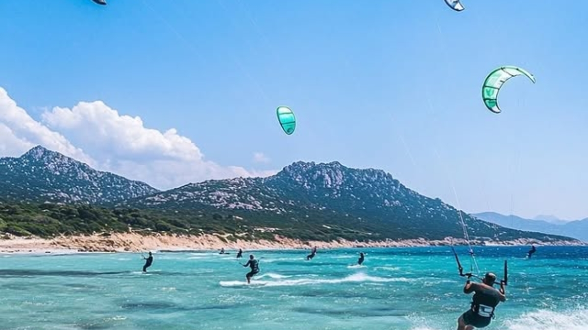 Kitesurfing in Italy Sea or Lake Where Would You Learn