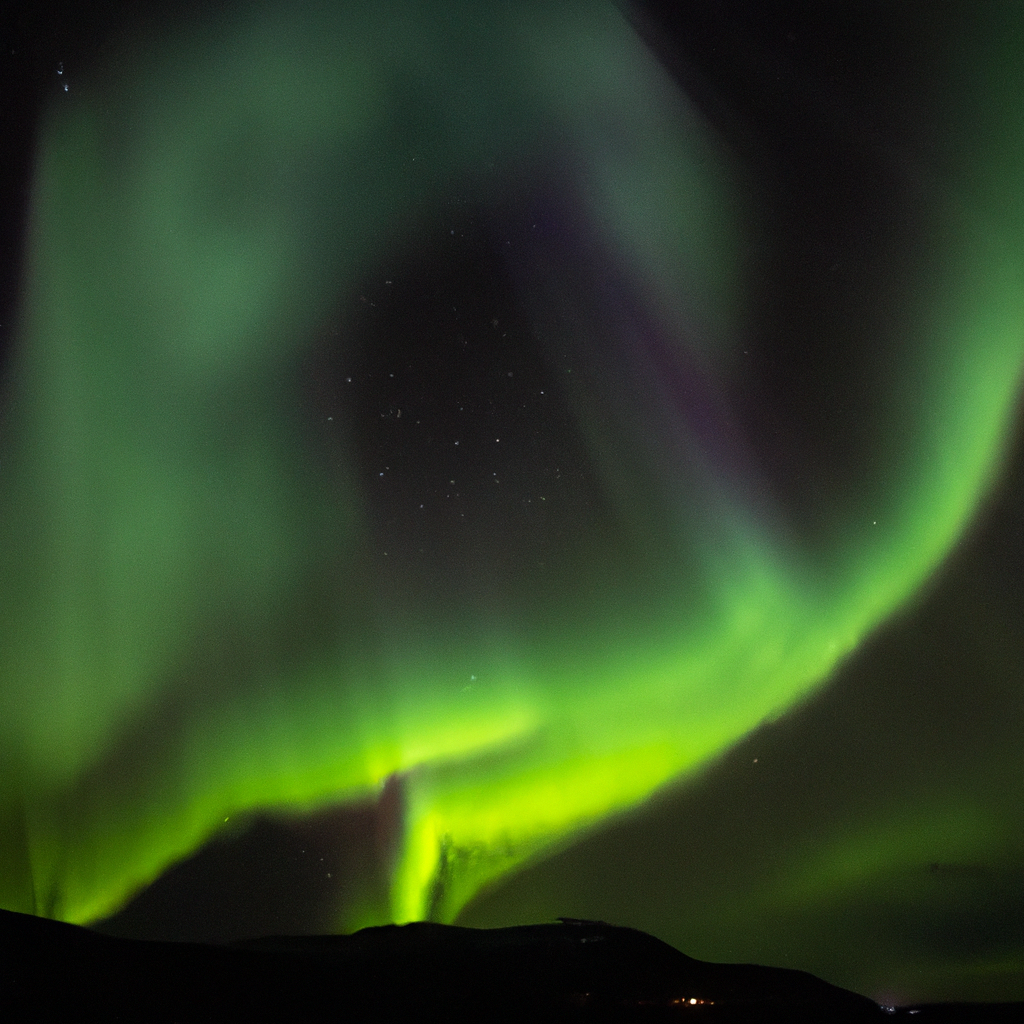 mustvisit - majestic Northern Lights dancing in the Icelandic sky
